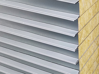 彩鋼巖棉夾芯板工藝如何？